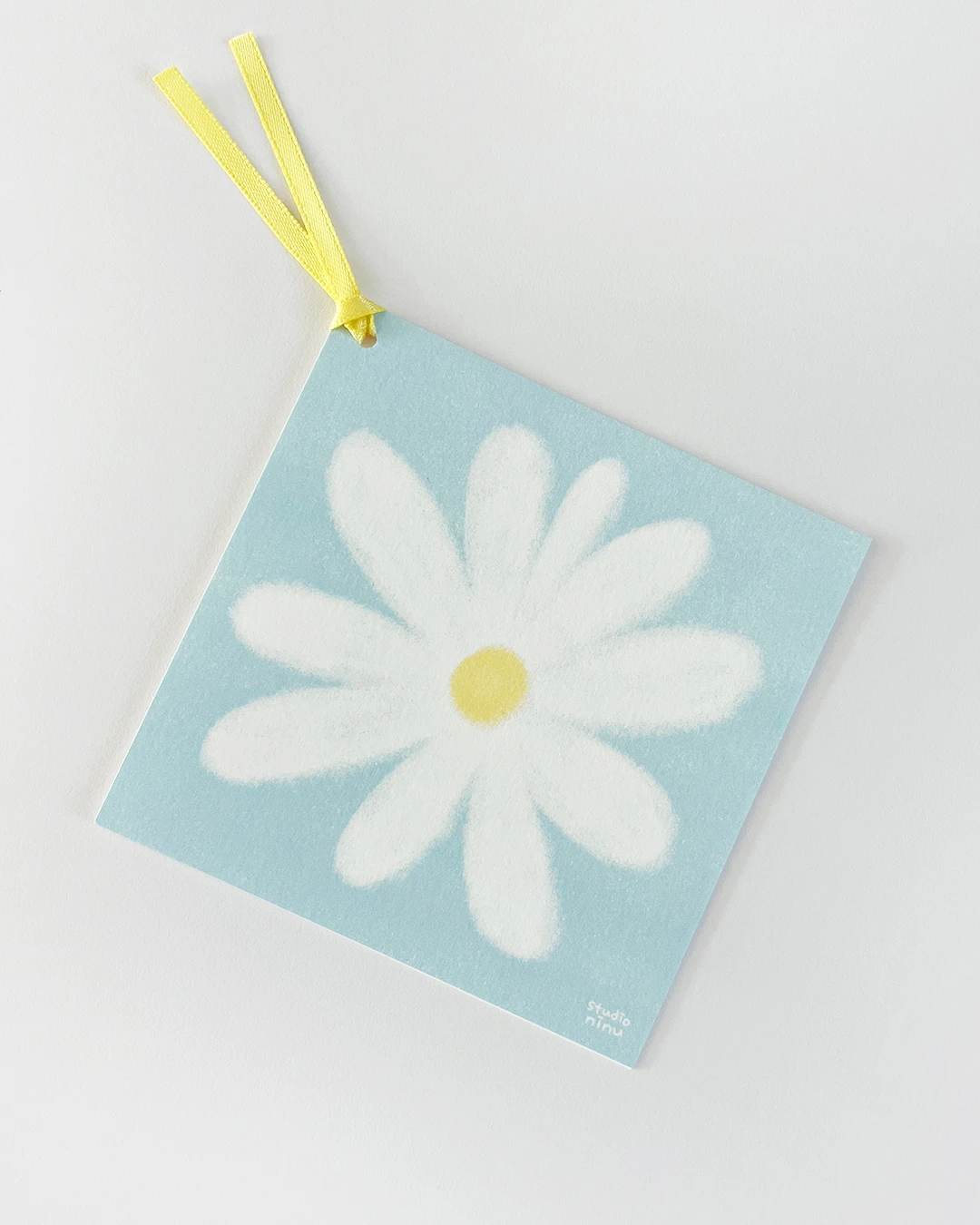 daisy hanging card