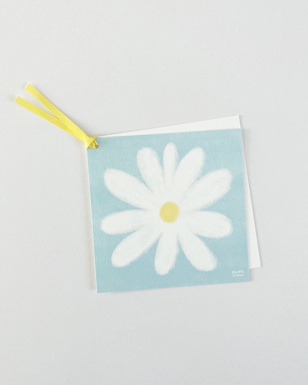 daisy hanging card